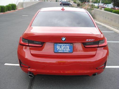 Melbourne Red Metallic 2021 BMW 330 330i