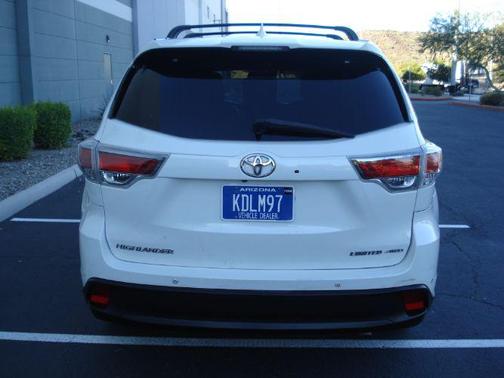 2016 Toyota Highlander Limited Platinum