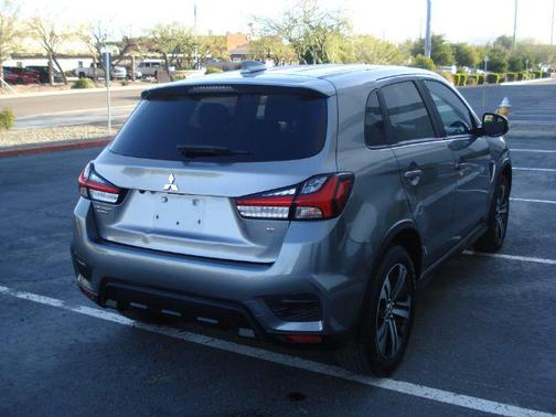 2020 Mitsubishi Outlander Sport SE