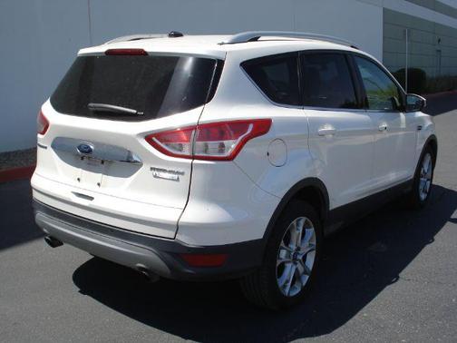 White Platinum Metallic Tri-Coat 2015 Ford Escape Titanium