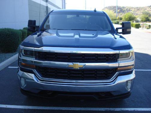 Deep Ocean Blue Metallic 2018 Chevrolet Silverado 1500 1LT
