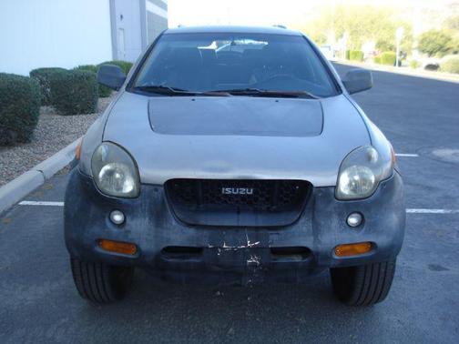 2001 Isuzu VehiCROSS 