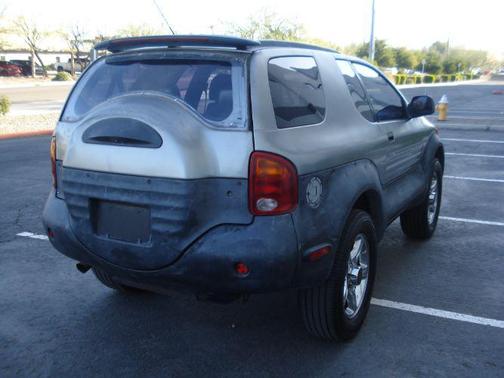 2001 Isuzu VehiCROSS 