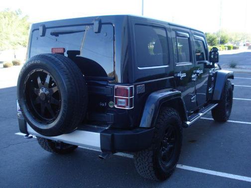 2013 Jeep Wrangler Unlimited Sahara