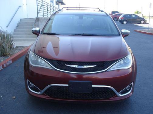 2019 Chrysler Pacifica Limited