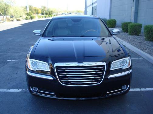 2014 Chrysler 300 S