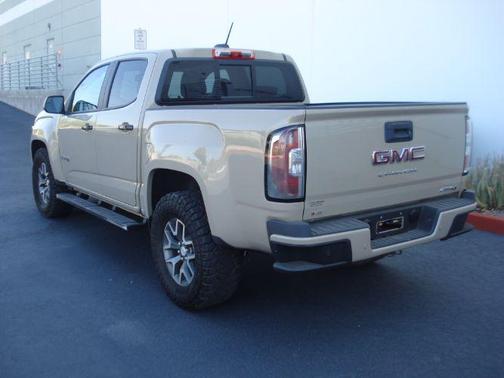 2022 GMC Canyon AT4