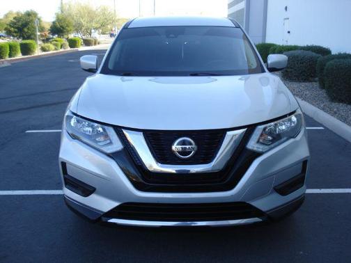 2020 Nissan Rogue S