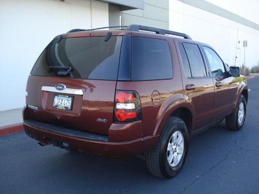 Dark Copper Metallic 2010 Ford Explorer XLT