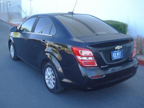 Mosaic Black Metallic 2017 Chevrolet Sonic LT