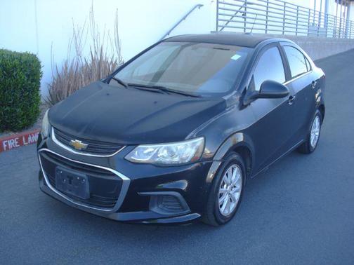 Mosaic Black Metallic 2017 Chevrolet Sonic LT