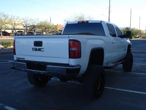 2018 GMC Sierra 1500 SLE