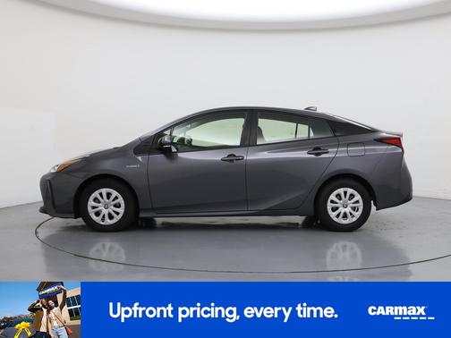 2022 Toyota Prius LE