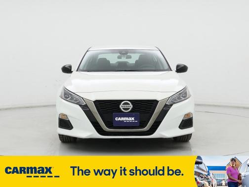 2020 Nissan Altima SR