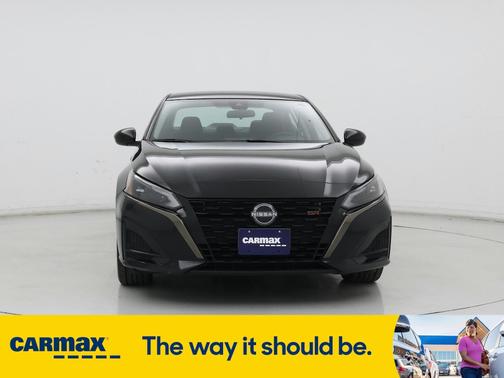 2023 Nissan Altima SR