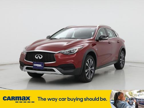 2018 INFINITI QX30 Luxury