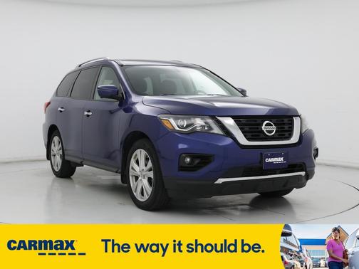 2019 Nissan Pathfinder SL