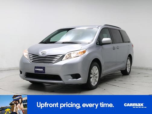 2015 Toyota Sienna LE