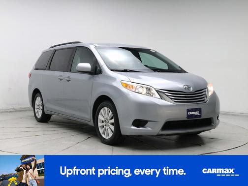 2015 Toyota Sienna LE