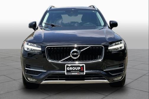 Onyx Black Metallic 2017 Volvo XC90 T5 Momentum
