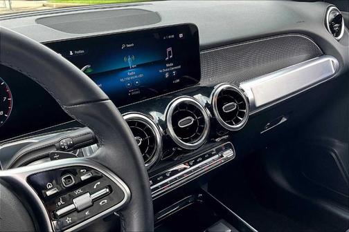 2023 Mercedes-Benz GLB 250 Base