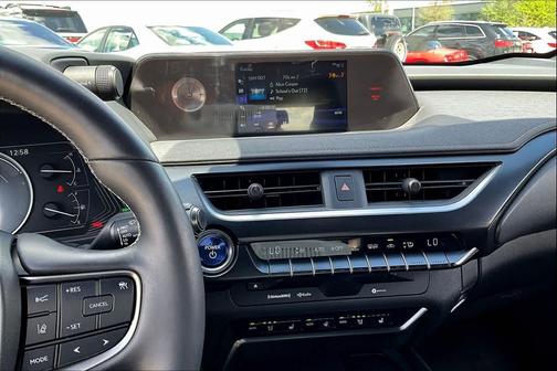 Caviar 2019 Lexus UX 250h Base