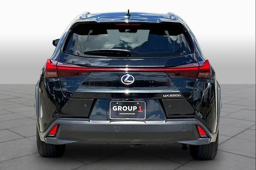 Caviar 2019 Lexus UX 250h Base