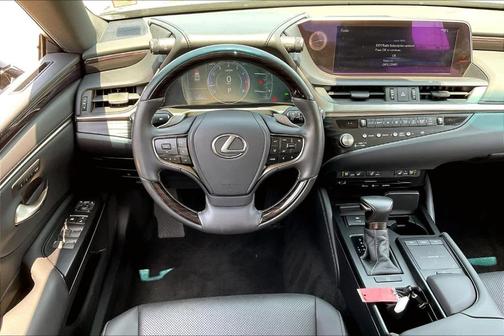 2021 Lexus ES 350 Base