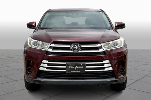 2019 Toyota Highlander LE