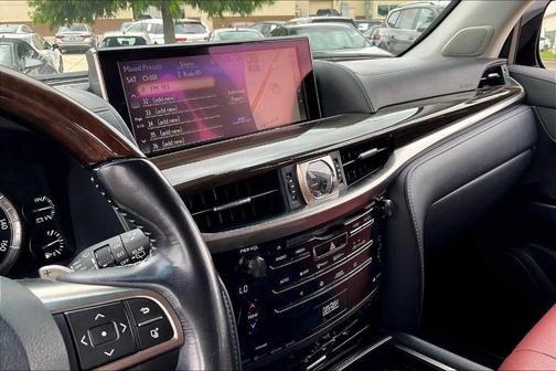 2017 Lexus LX 570 Base