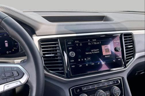 Deep Black Pearl 2021 Volkswagen Atlas Cross Sport 3.6L V6 SEL