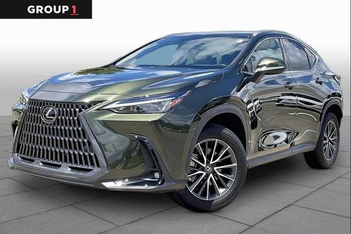 Nori Green Pearl 2025 Lexus NX 250 Premium
