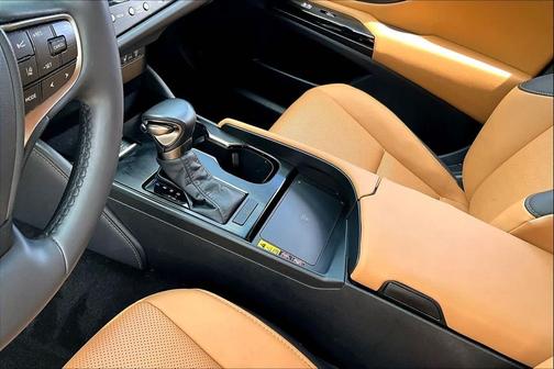 Eminent White Pearl 2023 Lexus ES 350 Base