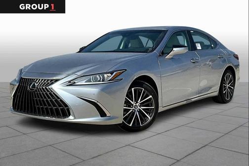 2025 Lexus ES 300h Base