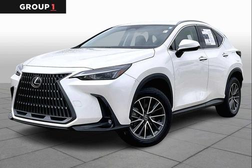 Eminent White Pearl 2024 Lexus NX 250 Base