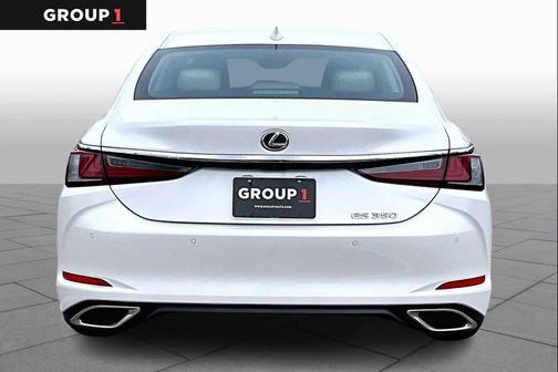 2025 Lexus ES 350 Base