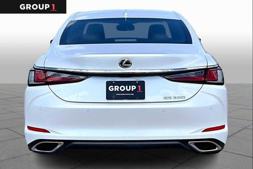 2025 Lexus ES 350 Base