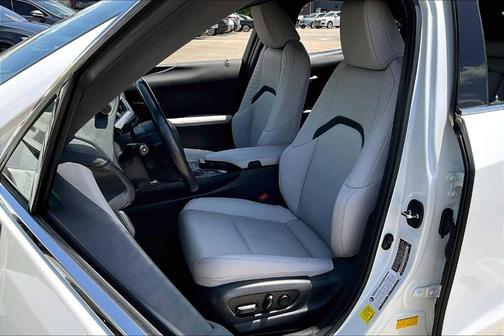 2021 Lexus UX 200 Base