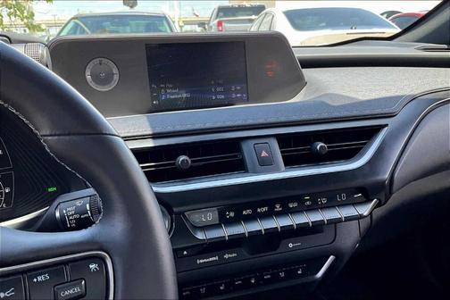 2021 Lexus UX 200 Base