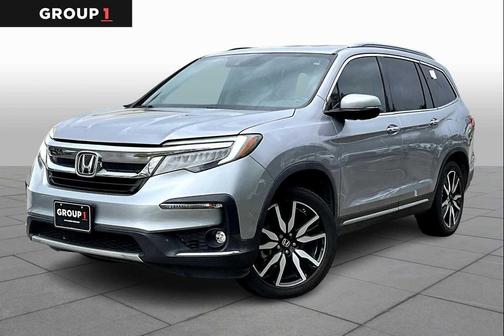 Lunar Silver Metallic 2019 Honda Pilot Touring 8-Passenger