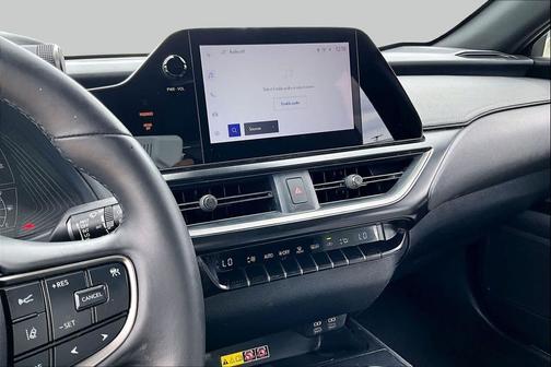 Iridium 2023 Lexus UX 250h Base