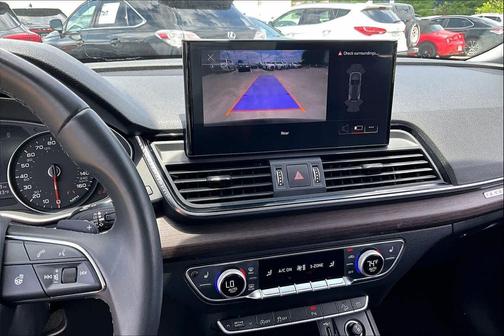 Navarra Blue Metallic 2021 Audi Q5 45 Premium
