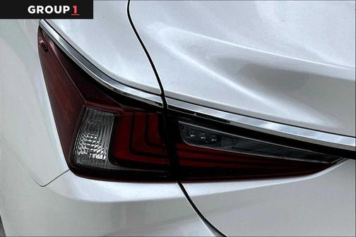 2024 Lexus ES 350 Luxury