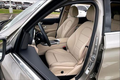 2021 Mercedes-Benz GLC 300 4MATIC