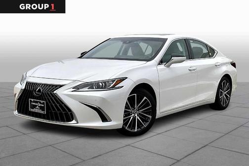 2025 Lexus ES 300h Base