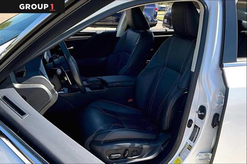 2021 Lexus ES 300h Ultra Luxury