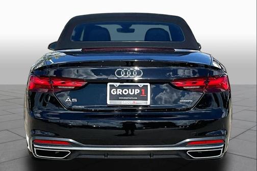Brilliant Black/Black Roof 2022 Audi A5 45 Premium