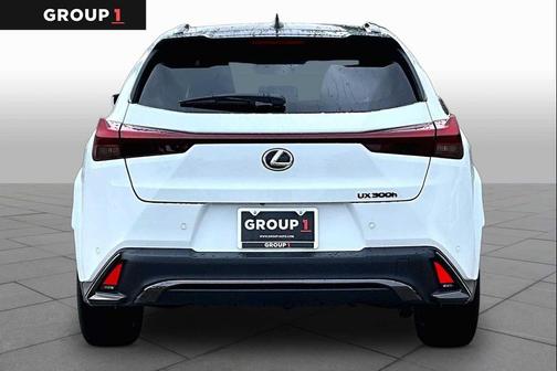 Ultra White w/Obsidian Roof 2026 Lexus UX 300h F SPORT Design