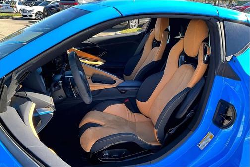 2023 Chevrolet Corvette Stingray w/2LT