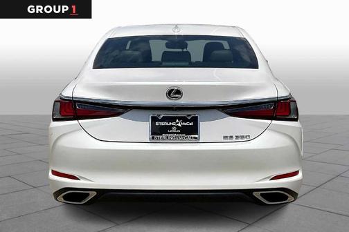 2023 Lexus ES 350 Base